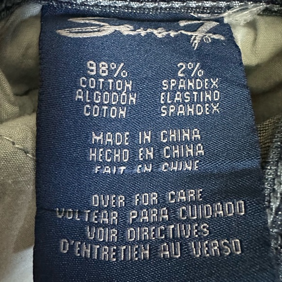 Seven7 Ripped Style Jeggings - Picture 5 of 5